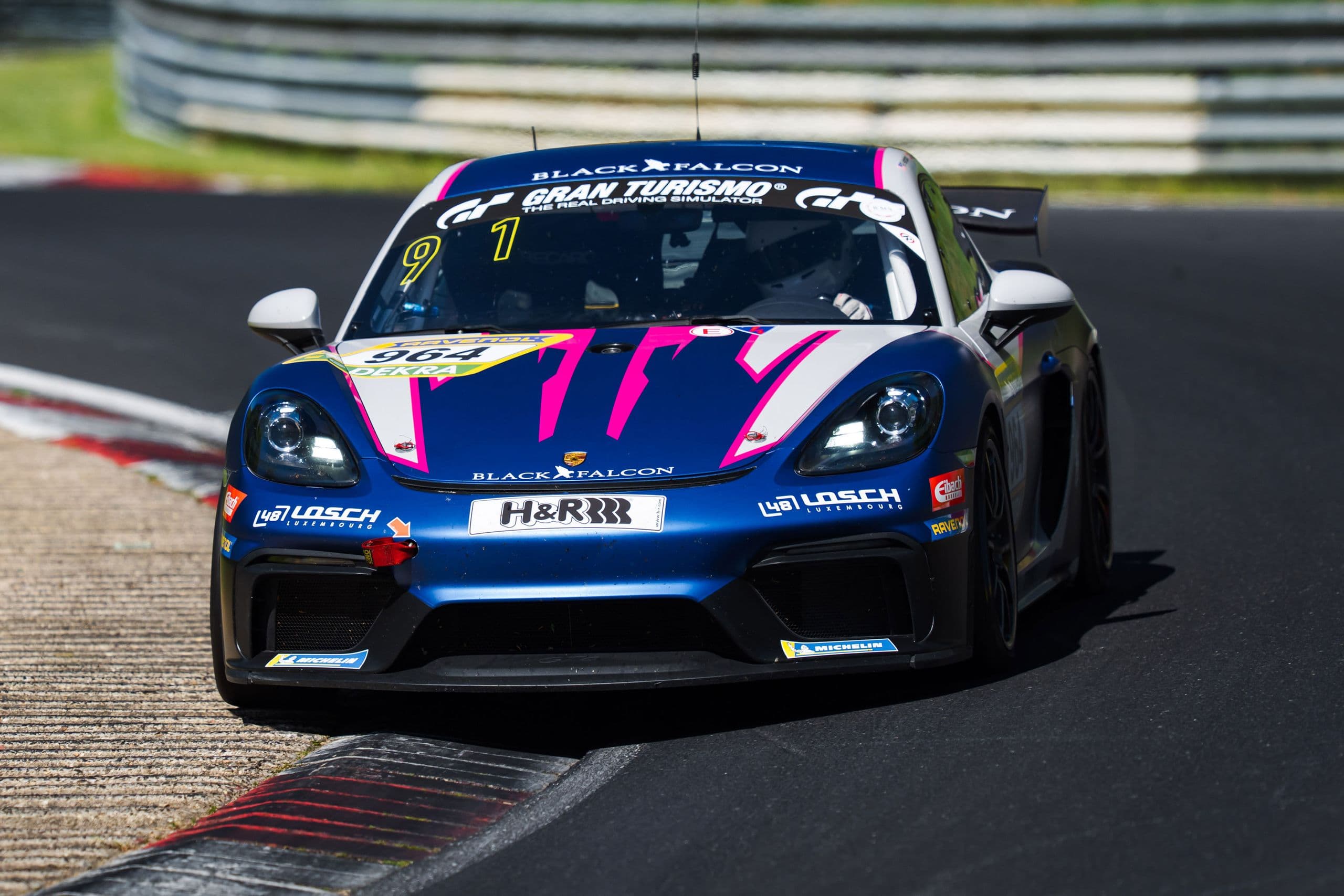 Porsche Cayman GT4 CS